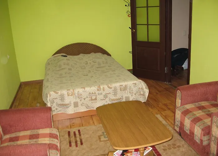 Apartment On Vasylya Chervoniya 67